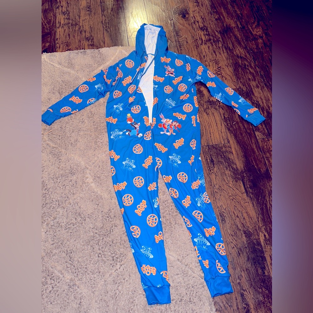 Loony Tunes Kraft Macaroni & Cheese Special Edition Space Jam Adult Onsie Large